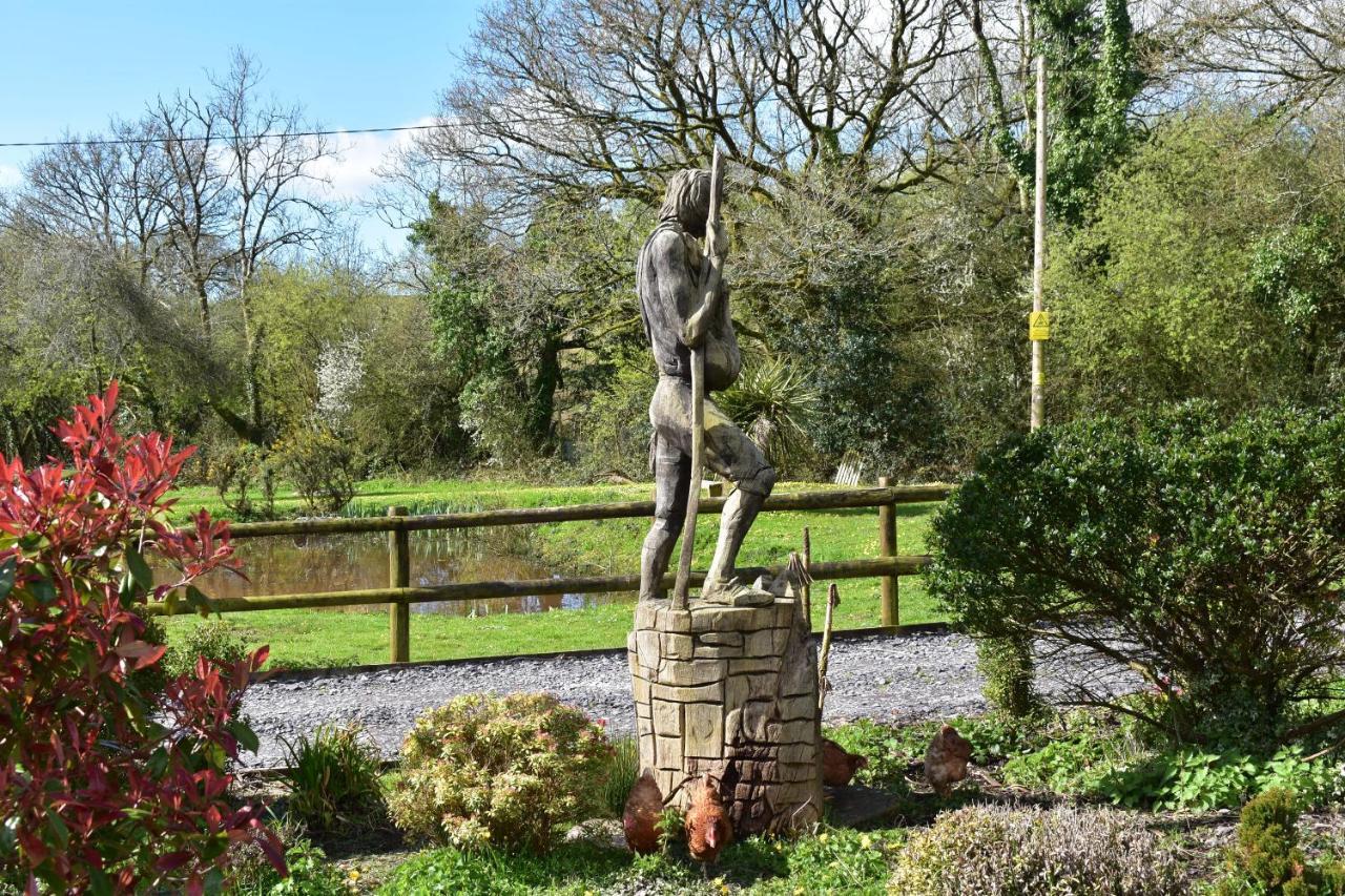 Luxury 2-Bed Barn Conversion In Llansteffan Carmarthen Exterior photo