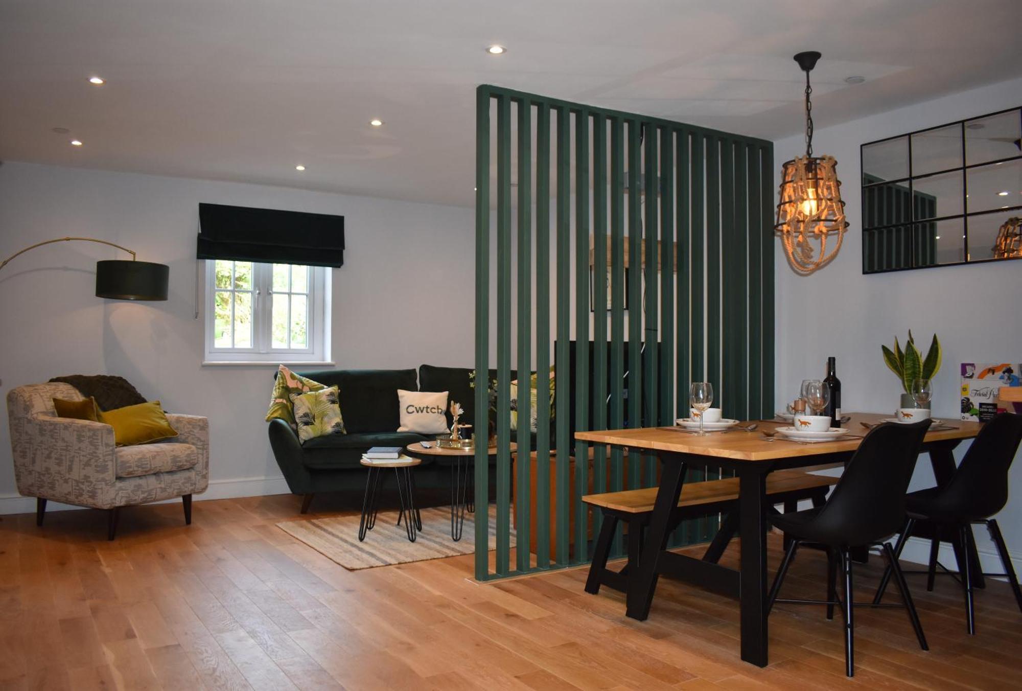 Luxury 2-Bed Barn Conversion In Llansteffan Carmarthen Exterior photo